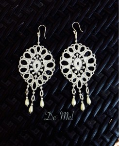 De' Mel extra large Silver/white Venetian lace earrings with small synthetic pearls and 925 Peruvian Sterling silver hardware