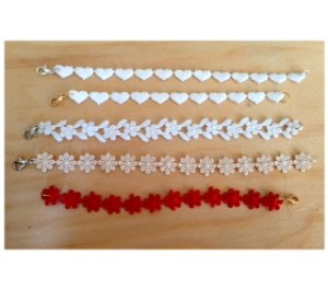 De' Mel bracelets in Venetian lace (heart shape, white flower, beige flower and red flower)